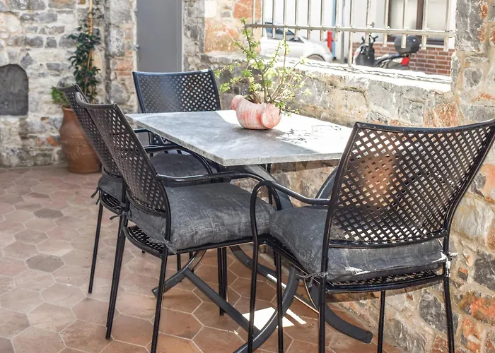 The Stone House In Сasa de vacaciones Skiathos