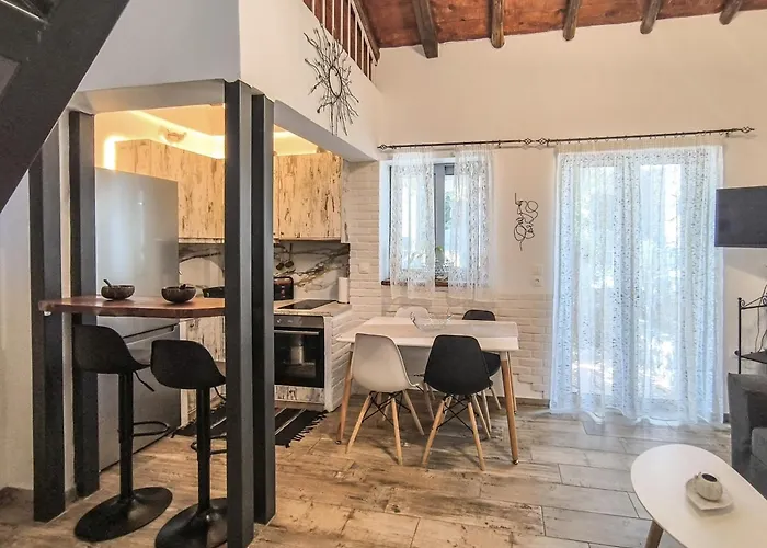 Сasa de vacaciones The Stone House In